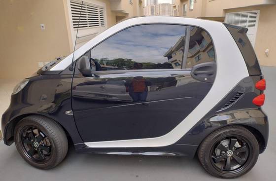 SMART FORTWO 1.0 COUPÊ TURBO 12V GASOLINA 2P AUTOMÁTICO